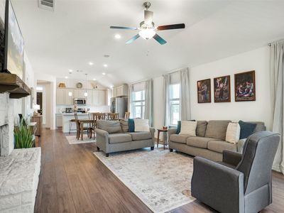 12645 Viewpoint Ln, Fort Worth, TX, 76028