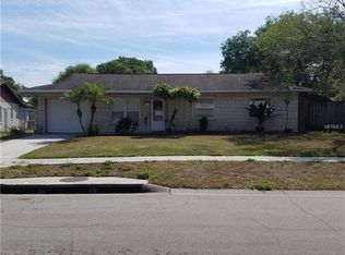 1407 Oak Valley Dr, Seffner, FL 33584