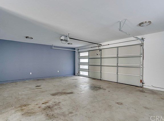 2nd image of 3178 Eucalyptus Ave