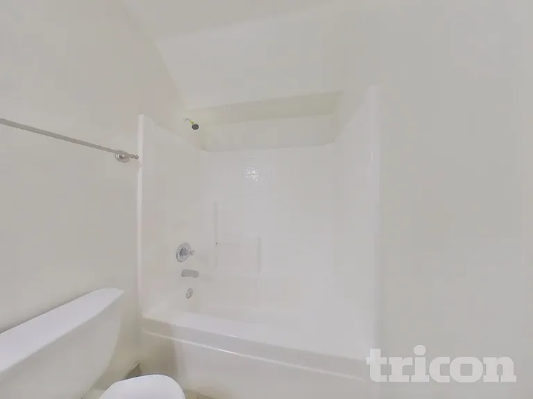 2283 E Palm Beach Dr — Photo 15