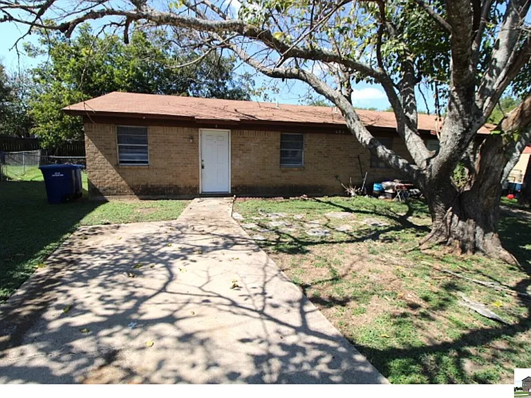 603 Westview Cir #A — Photo 1
