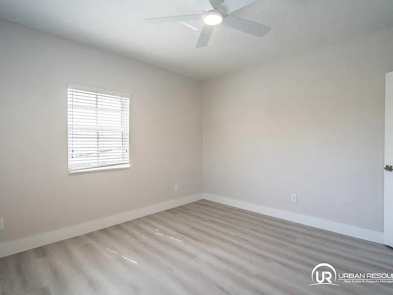 2416 Flamingo Dr #15 — Photo 29