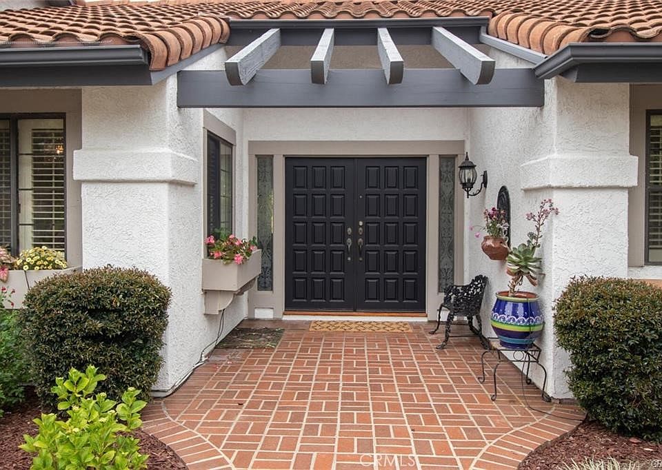 1st image of 1409 Mandeville Dr