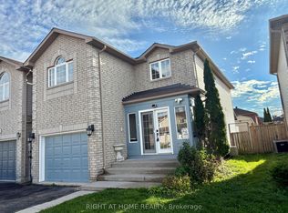 33 Raymond Cres, Barrie, ON