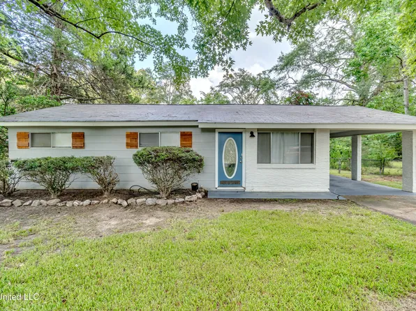 120 Joanie St, Pearl, MS 39208