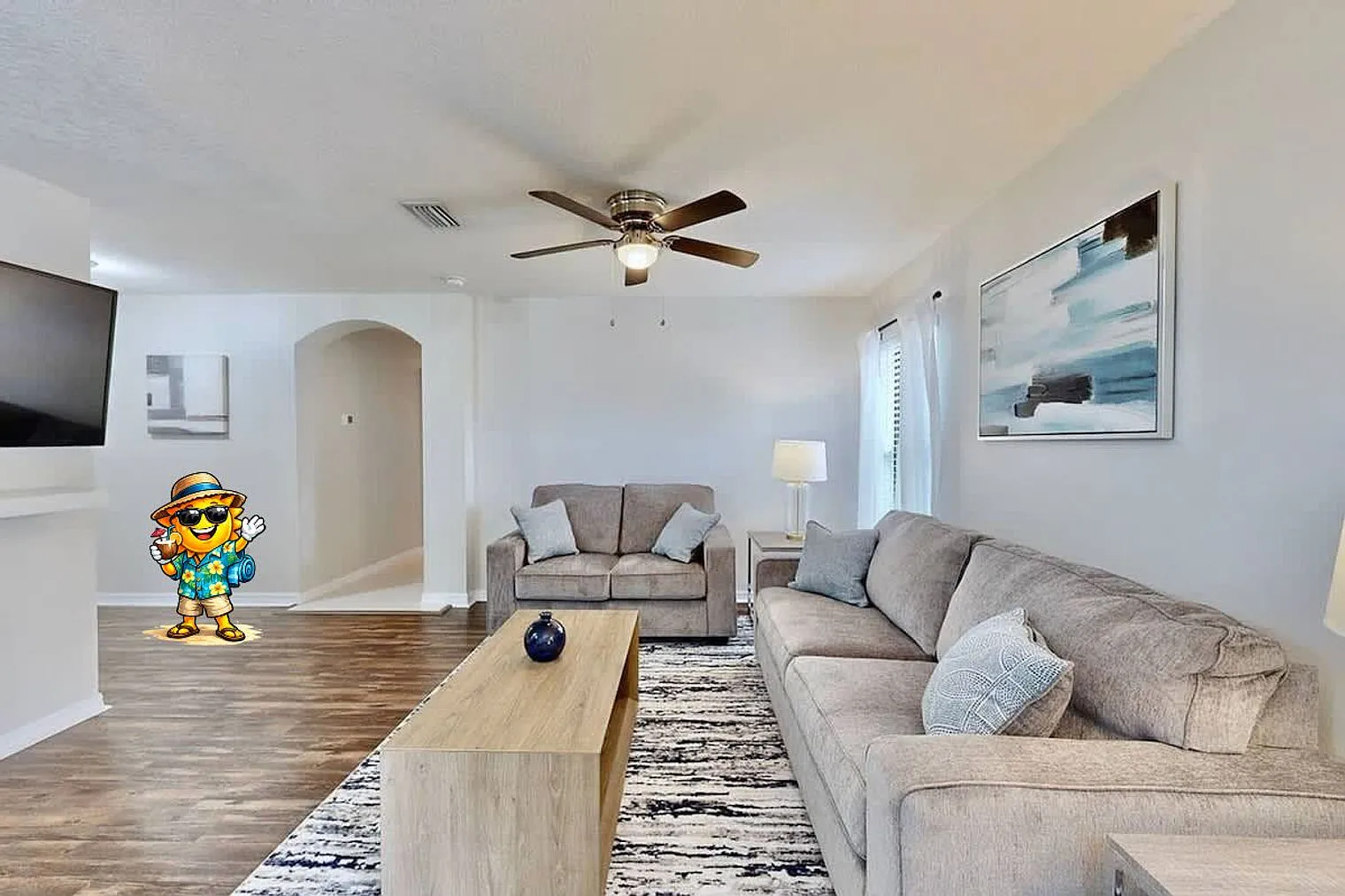 3 bed, 2.0 bath, 1130 sqft, $4,612 — Photo 2