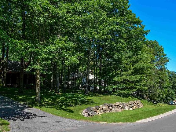 2nd image of 4301 Baywood Dr