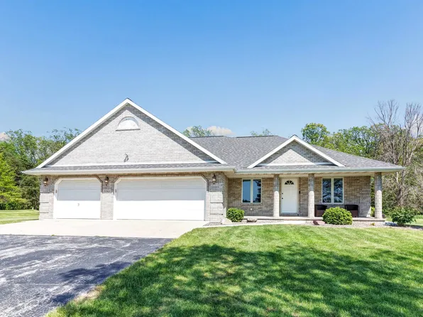 5543 River Oaks Dr, De Pere, WI 54115