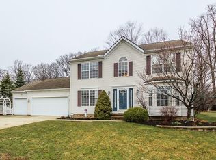 24763 Rushmore Dr, Richmond heights, OH