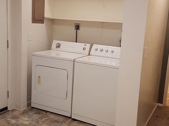 Laundry in unit
