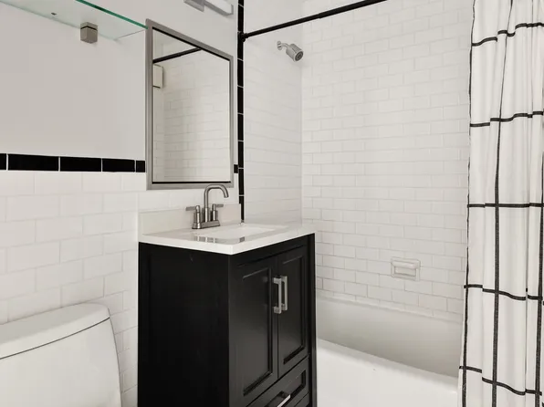 201 East 17th Street image 5 of 9