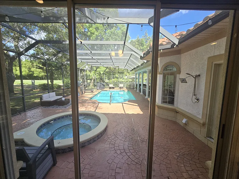 Summit Dr — Photo 15