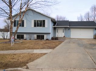 1810 Jessica Ln, Reedsburg, WI 53959