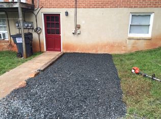 185 Loch Ln APT 103, Amherst, VA 24521