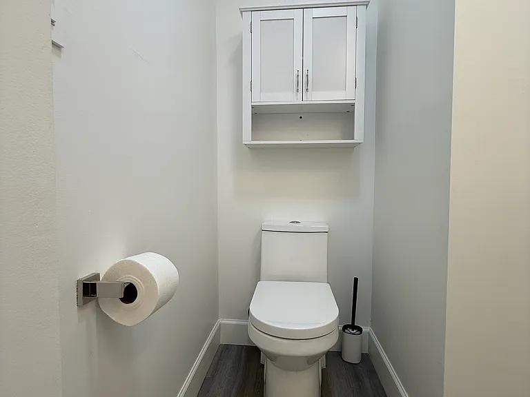 125 Willow Ave #C — Photo 14