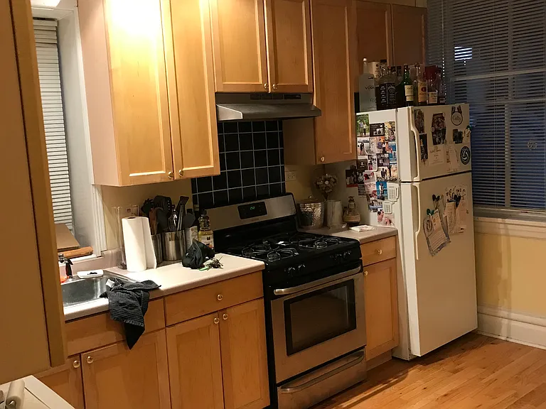 1406 W Byron St #1 — Photo 5