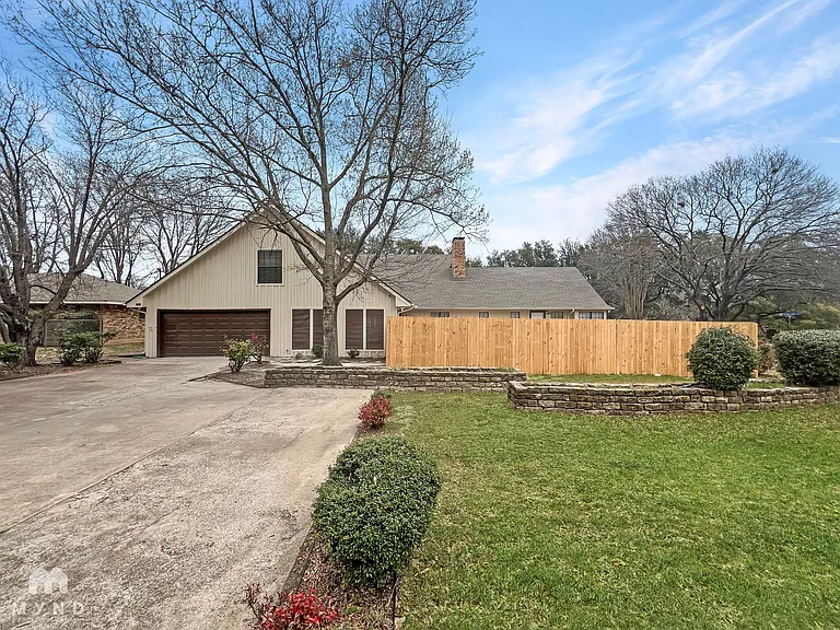 1215 Spring Lake Dr — Photo 36