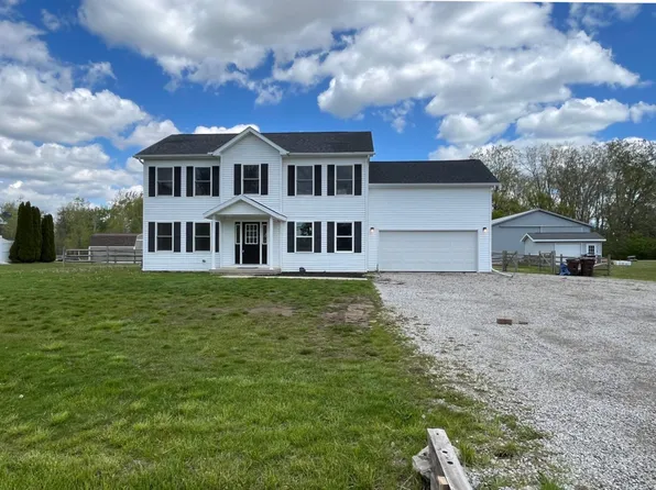 2831 Nadeau Rd, Monroe, MI 48162