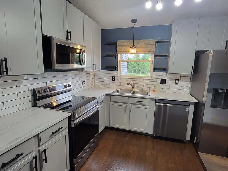 1492 N Wild Turkey Dr — Photo 3