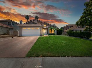 8744 Sandhill Dr, Riverside, CA 92508