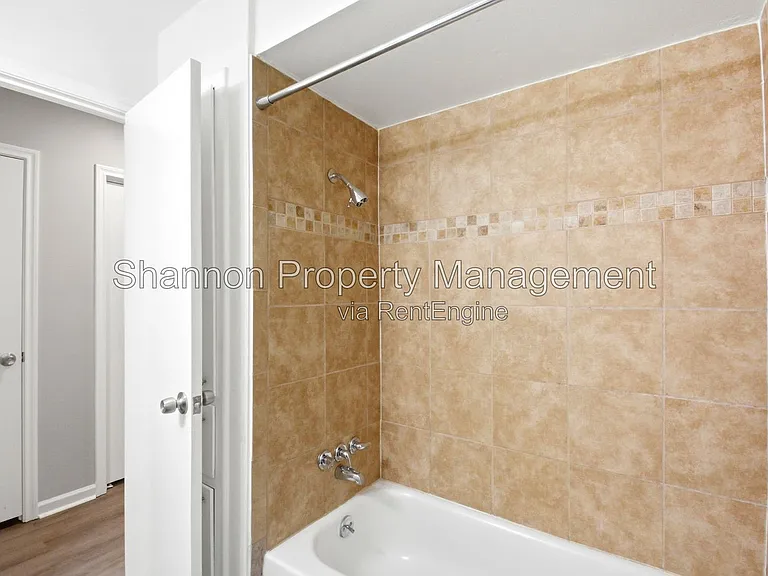 6215 Autumn Arbor Dr — Photo 29