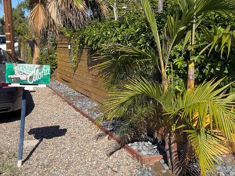 1153 Aloha Dr — Photo 15