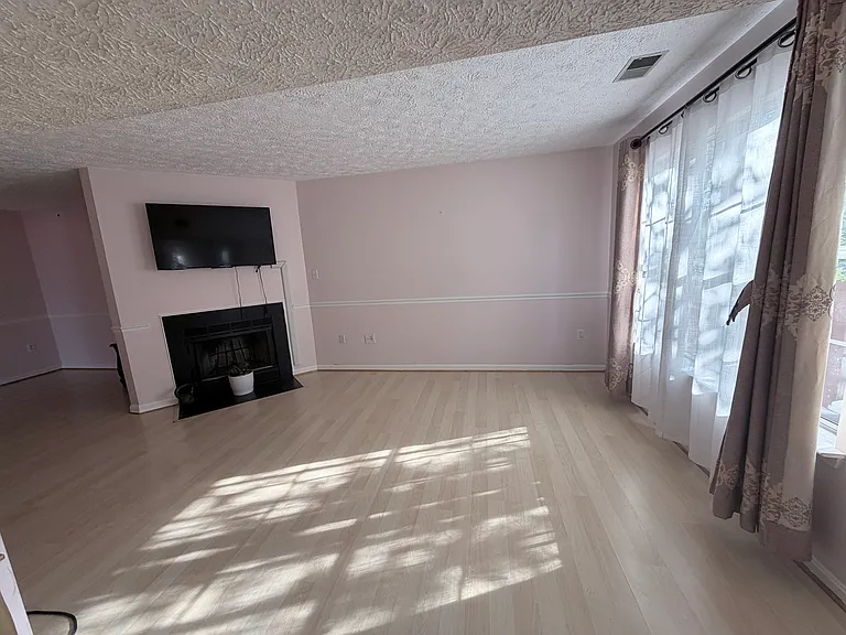 6101A Hoskins Hollow Cir — Photo 9