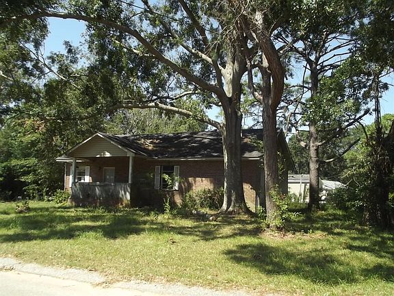 3rd image of 8460 Lake Eleanor Dr