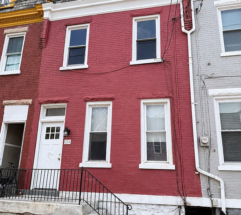 1st image of 454 W King St APT 2