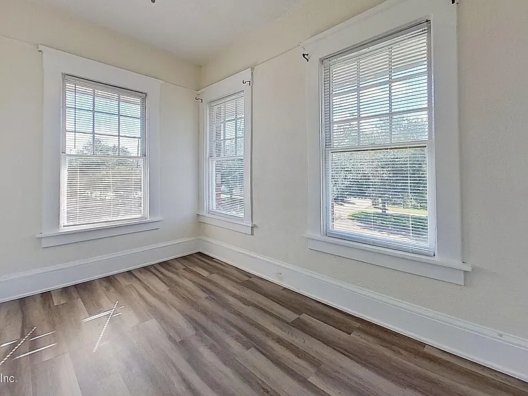 907 Copeland St #907 — Photo 10