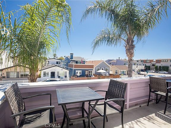 5th image of 209 29th St