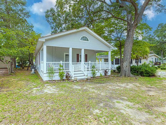 3rd image of 517 Porter Dr.