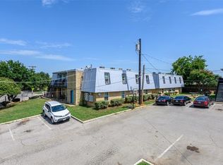 612-614 Londonderry Ln, Denton, TX 76205