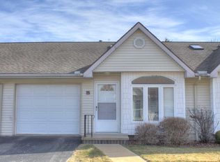 729 Clark St APT 62, Tecumseh, MI 49286