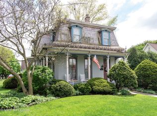 403 Oregon St, Dundee, IL 60118