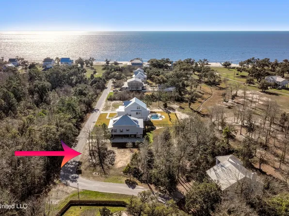 Acadian Bay Ln, Waveland, MS 39576