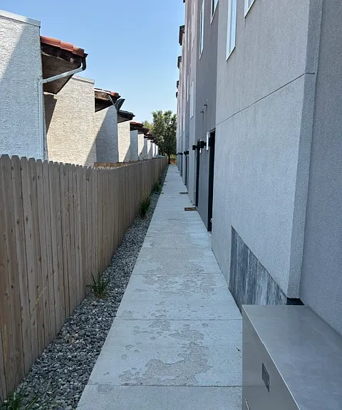 2650 S Federal Blvd #12 — Photo 3