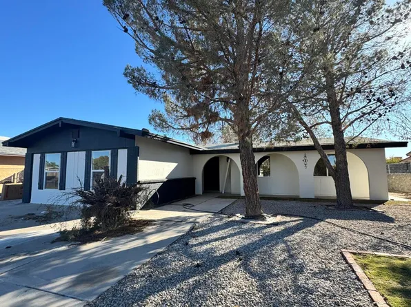 10820 Elkhart Dr, El Paso, TX 79935