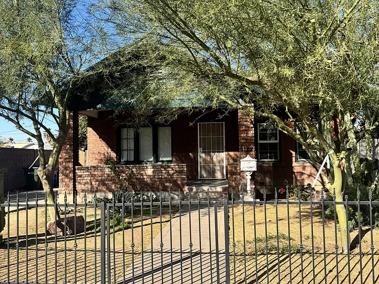 1122 E McKinley St #A — Photo 1