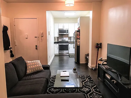 Rented by Bold New York | media 5