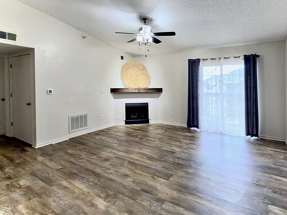 3rd image of 3215 S 16th Ave Unit 302