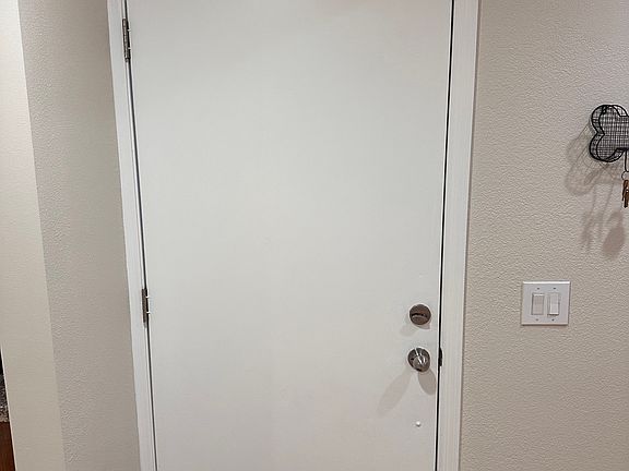 5th image of 1380 Cabrillo Park Dr APT A