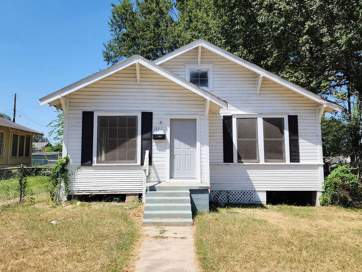 1332 Wilkinson — Photo 1