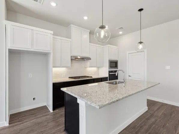 3470 Heritage Pl, Richardson, TX 75082