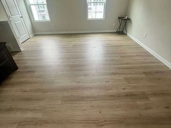 5th image of 6126 Carrick Bend Ct #1