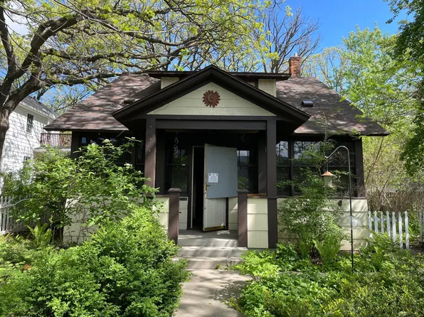 2211 Buford Ave, Saint Paul, MN 55108