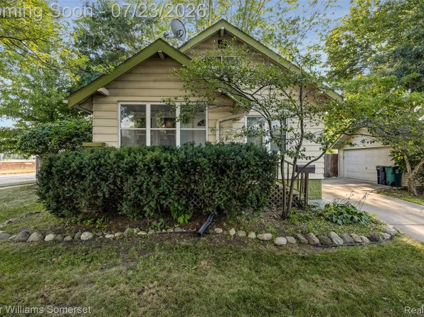 1600 McLean Ave, Royal Oak, MI 48067
