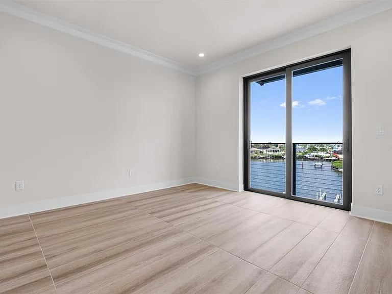 772 Gran Kaymen Way — Photo 21