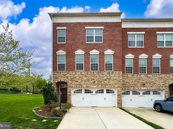 23210 Tradewind Dr, Ashburn, VA 20148