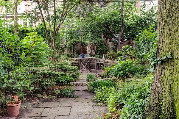 Rented by Engel and Völkers Brownstone Brooklyn | media 1